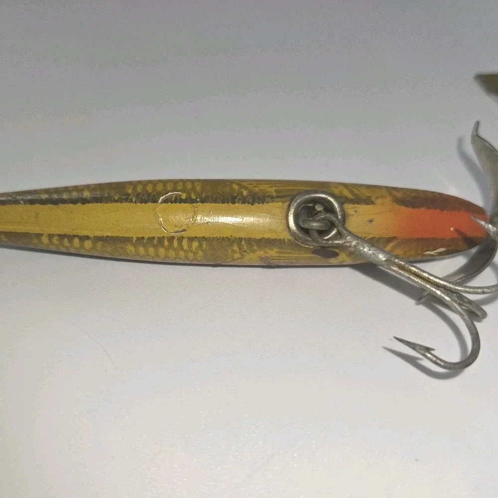 Vintage Shakespeare Slim Jim Honor Built Wood‎ Fishing Lure Propeller USA 4.5 In